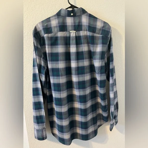Gap lightweight Cameron plaid long sleeve plaid shirt - Picture 3 of 3
